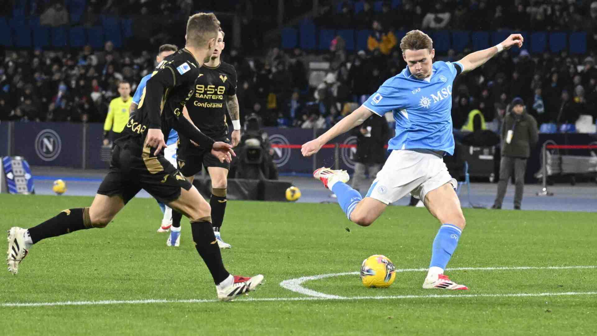 Nel weekend degli ennesimi stenti in Serie A, Inter e Napoli s'involano