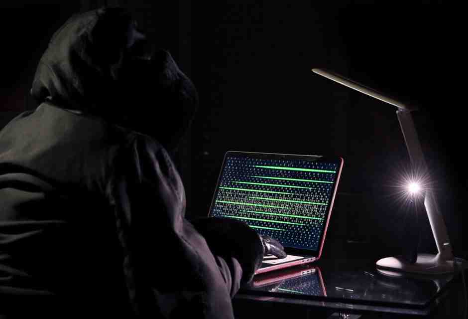 Chi sono gli hacker russi e filo palestinesi che attaccano i siti italiani