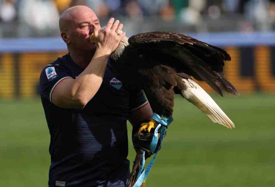 Perché la Lazio ha licenziato Juan Bernabé, l'uomo che fa volare l'aquila Olimpia