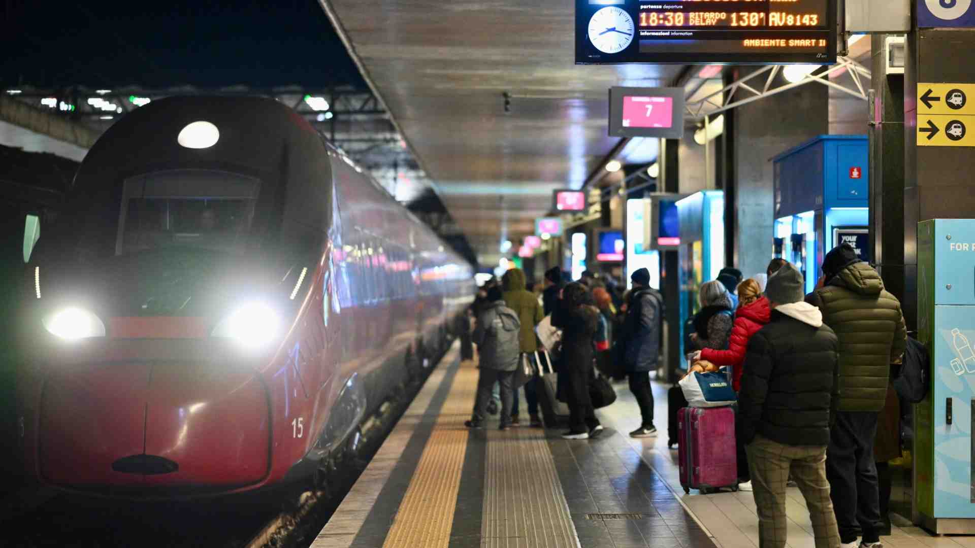 Salvini non si presenta al question time, Ciriani: "Ritardi in linea". I sospetti di Fs: "Troppi incidenti"