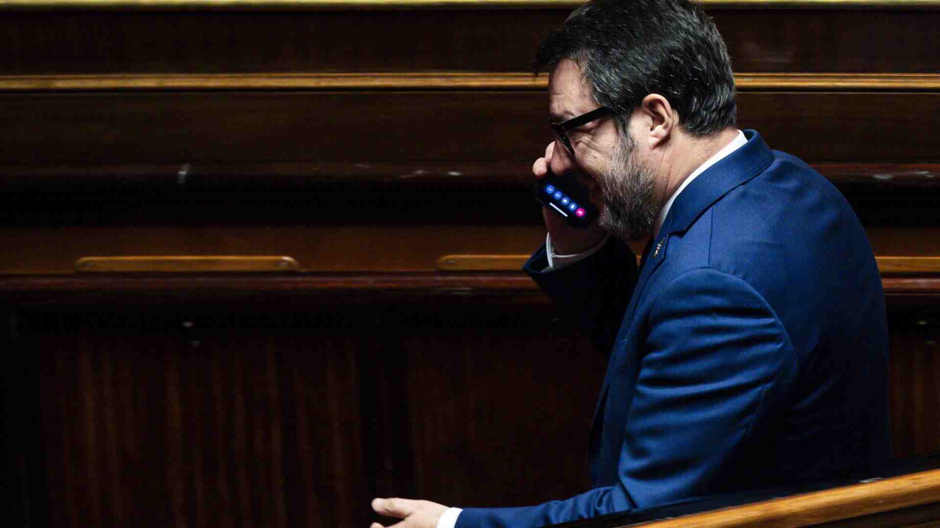 Nuovo caos sulle ferrovie. E Salvini diserta il Cdm e l’inaugurazione a Termini