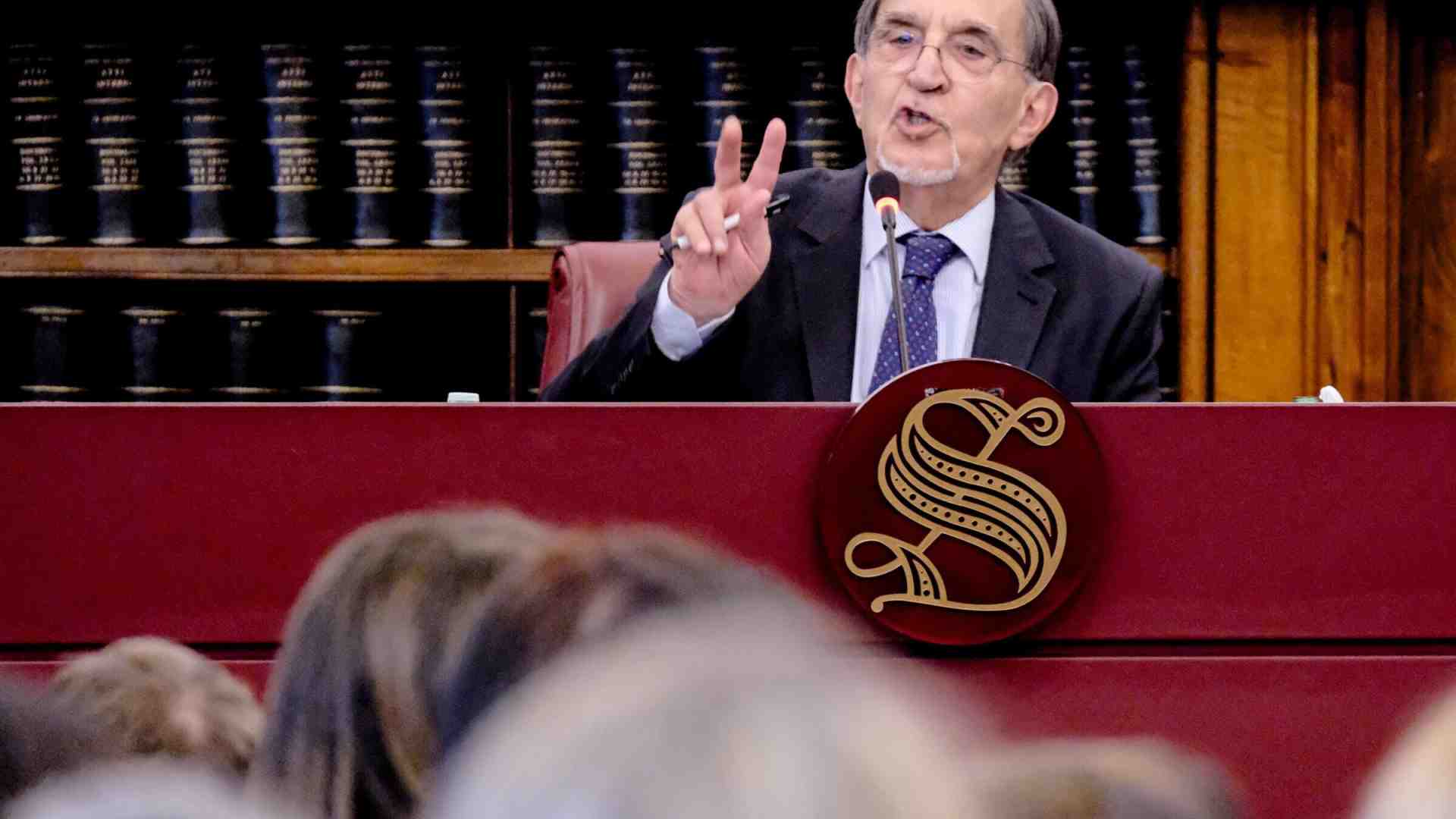 La Russa: "Ho visto la fiction 'M.', ma preferisco il libro di Scurati, meno caricaturale di questa serie"