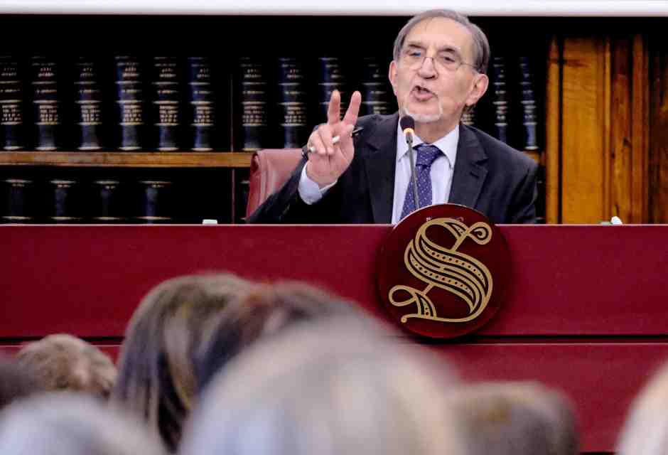 La Russa: "Ho visto la fiction 'M.', ma preferisco il libro di Scurati, meno caricaturale di questa serie"