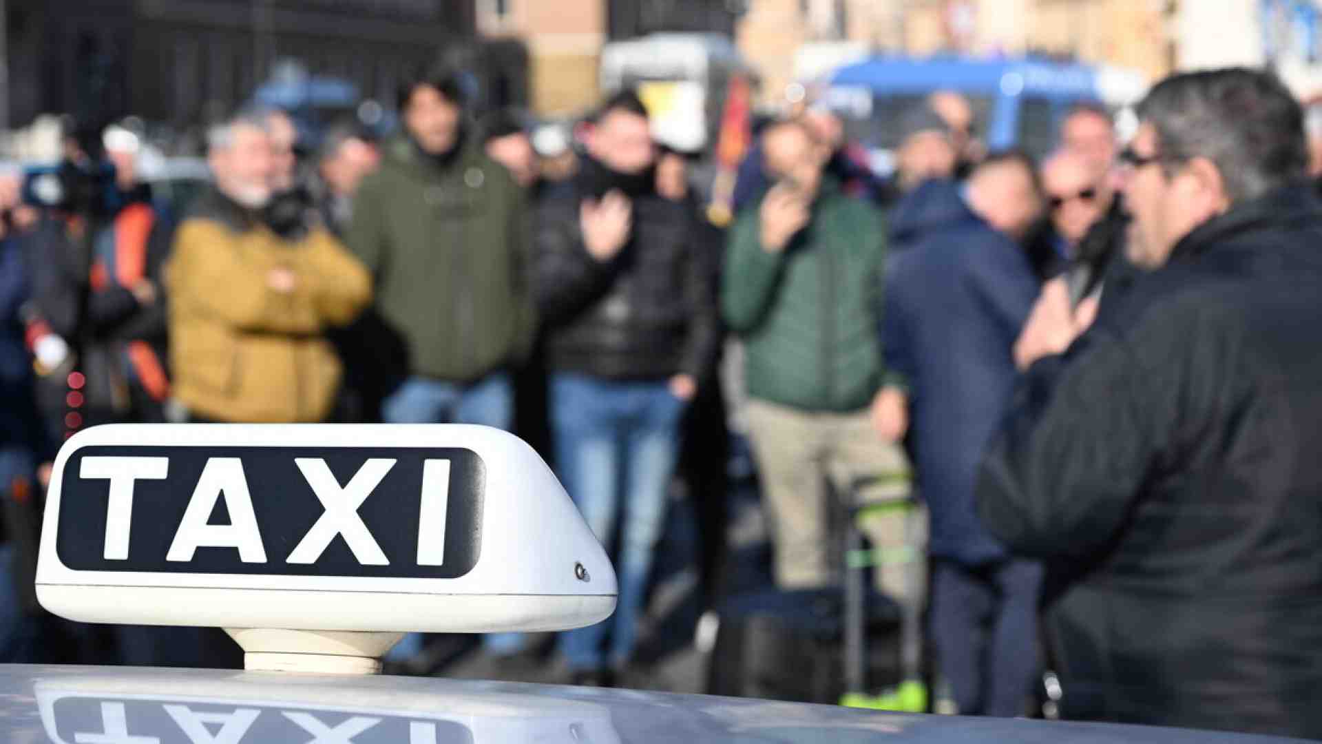 Il Tar del Lazio indica una svolta per non essere più ostaggi dei taxi