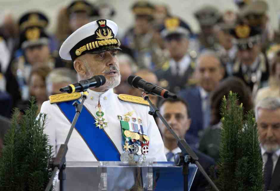 Il presidente del comitato militare della Nato Cavo Dragone: "Bisogna spendere di più per la Difesa"