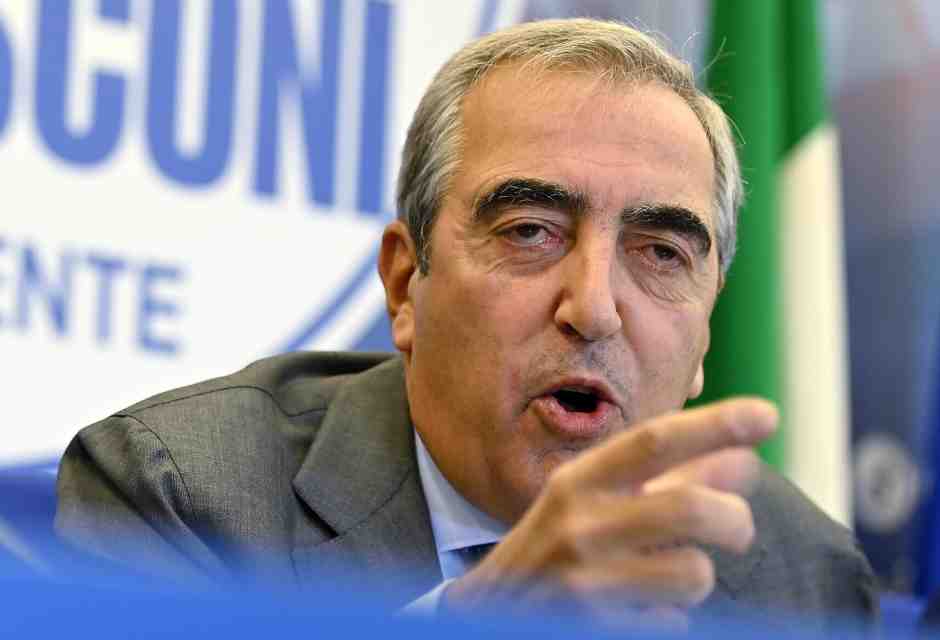 “Zaia? Ora basta: pure in Russia c’è il limite dei mandati”. Parla Gasparri