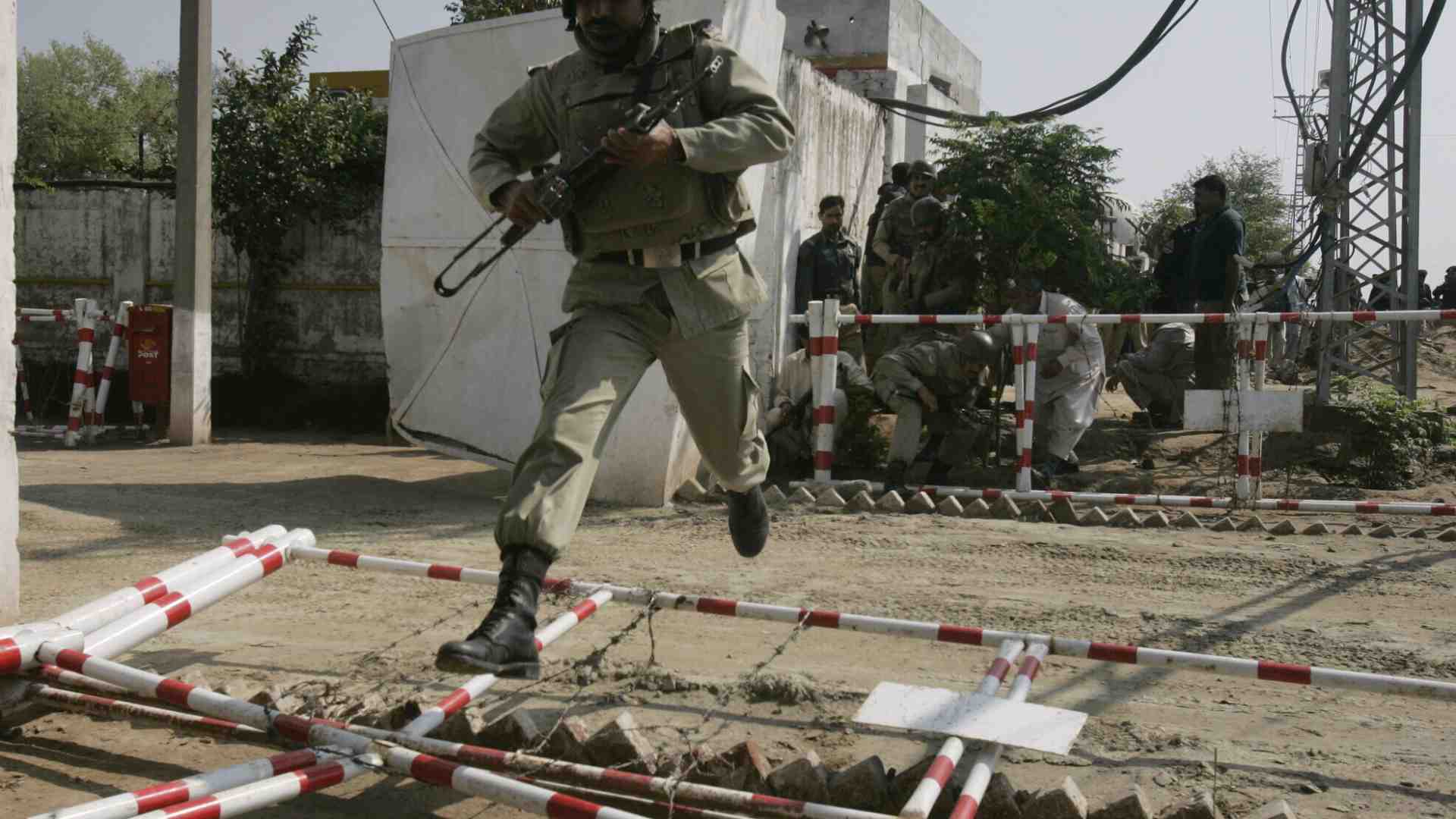 L’aumento di violenza in Pakistan incrina i rapporti con Kabul