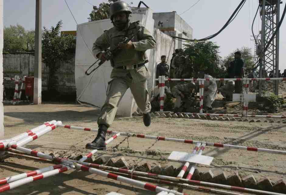 L’aumento di violenza in Pakistan incrina i rapporti con Kabul