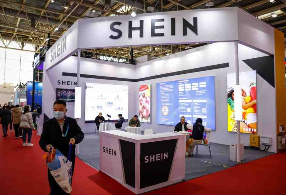 Parigi casca sul greenwashing di Shein