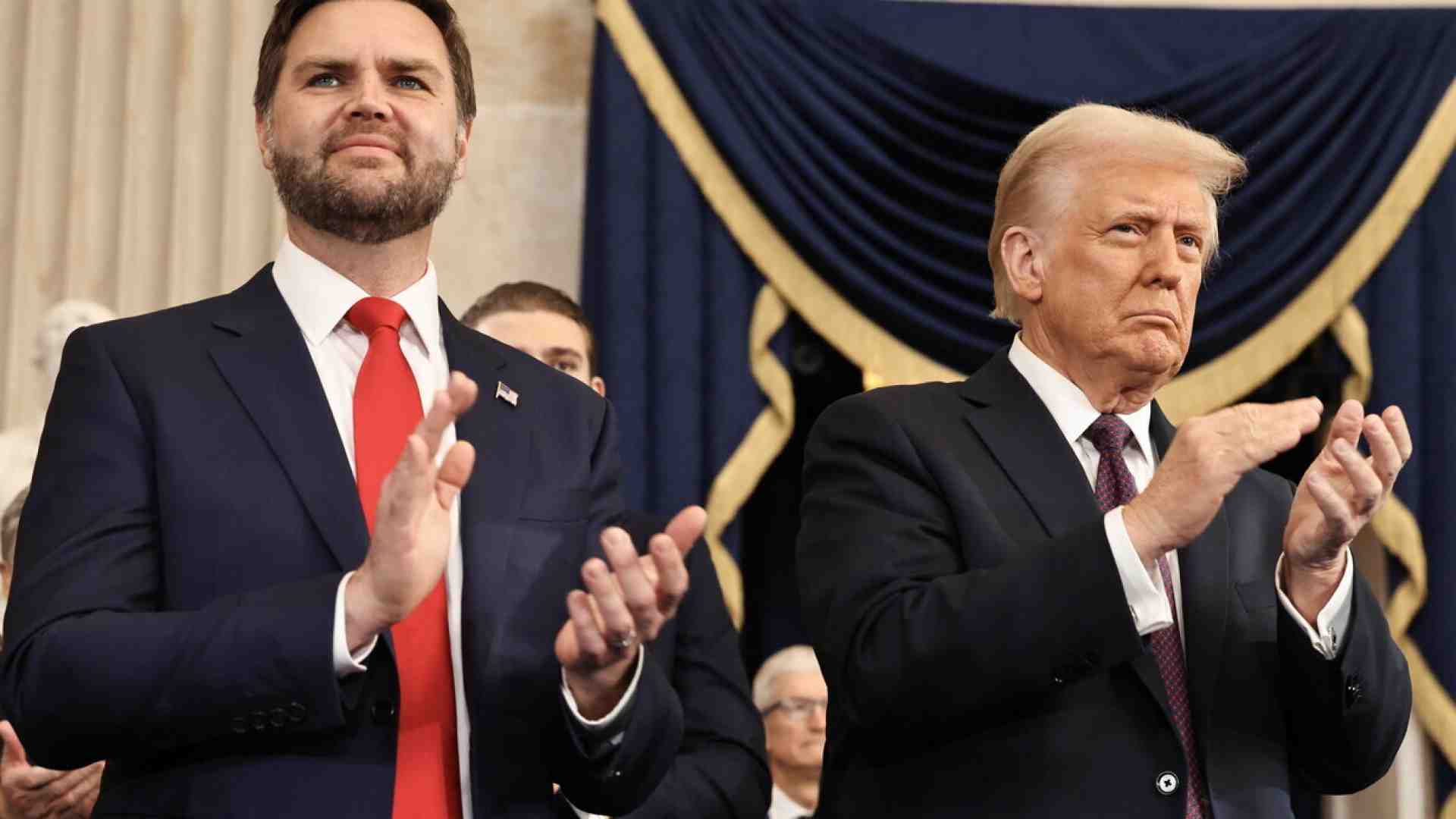 “La tensione tra promessa e azione è l’essenza del trumpismo”, ci dice Sam Tanenhaus