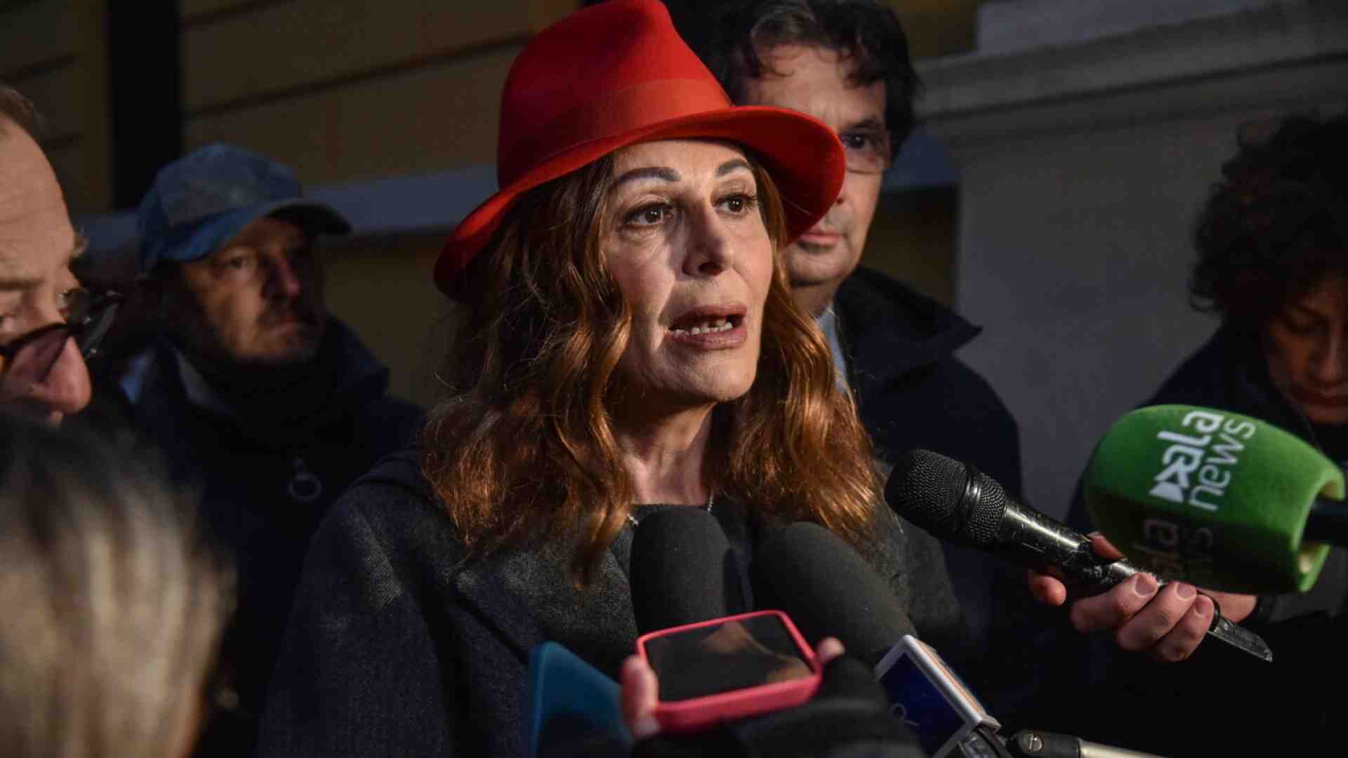 Mozione di sfiducia per Santanchè. Avs segue il M5s