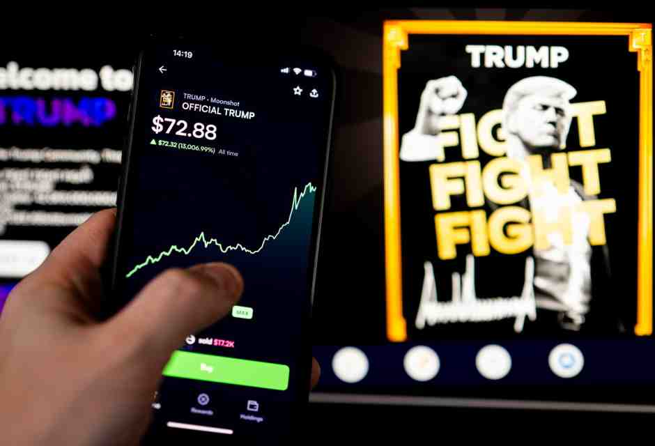 Le “memecoin” di Donald e Melania valgono 17 miliardi di dollari. Bolla identitaria