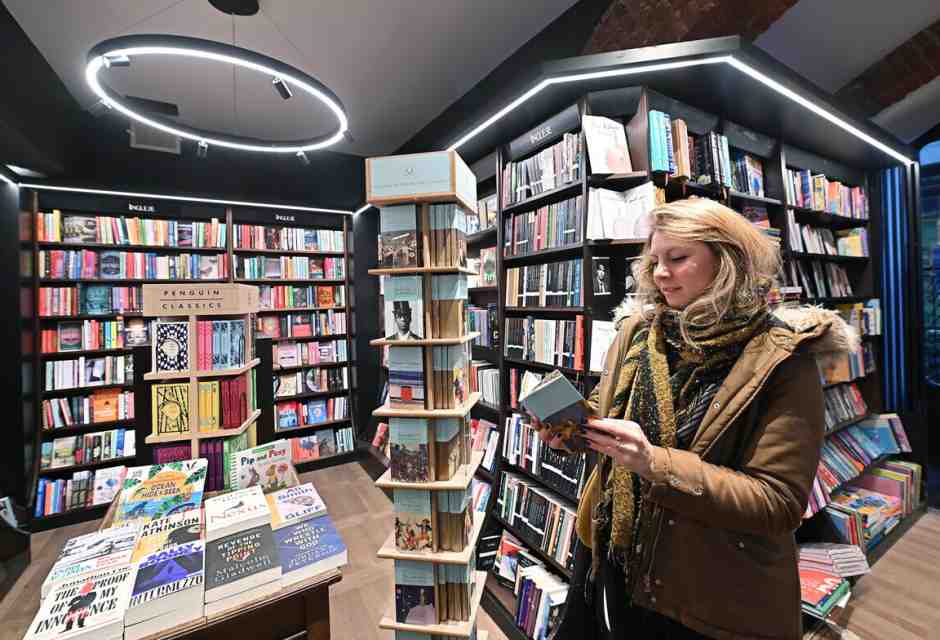 La smania di esprimersi gratis fa male al ruolo e al portafoglio degli scrittori