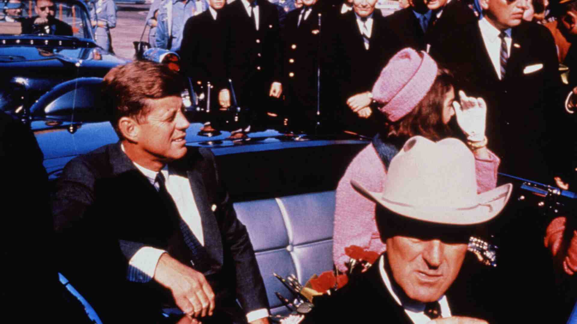 Trump ordina di desecretare i dossier sugli omicidi di Jfk, di Robert Kennedy e di Martin Luther King