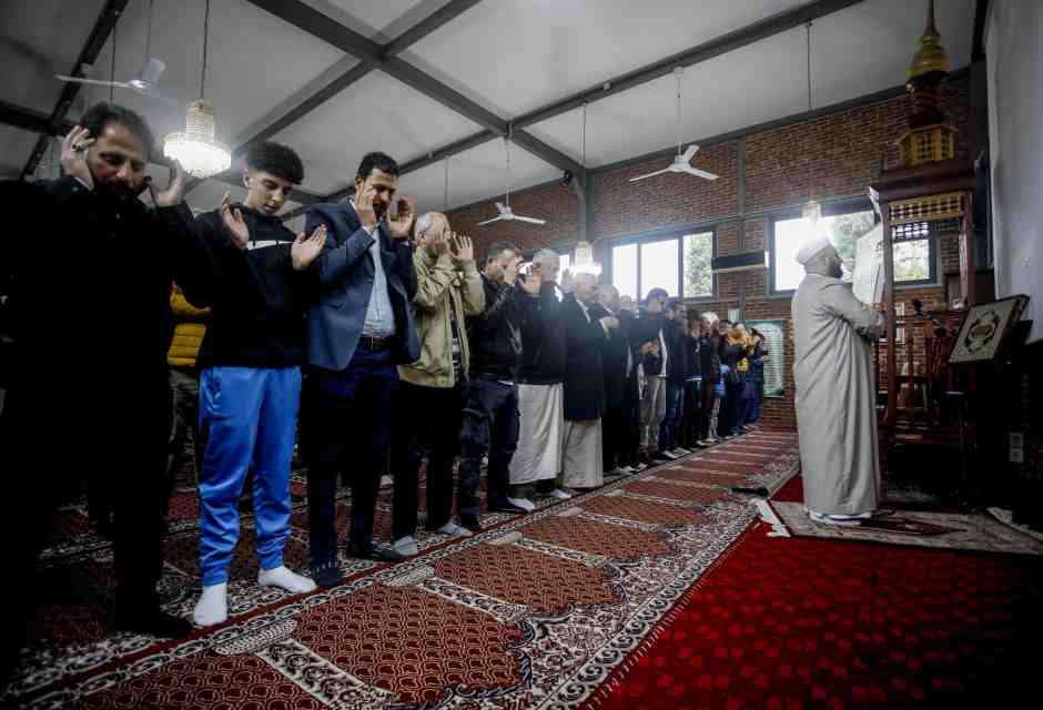 Si riaccendono le polemiche sulle moschee abusive, ma i piani del Comune sono fermi