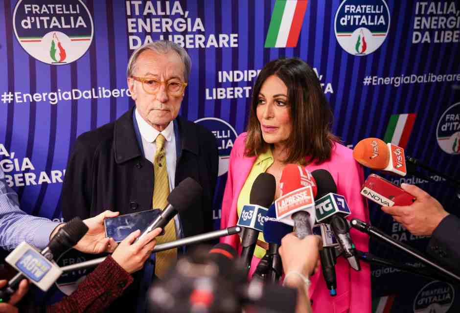 Vittorio Feltri: "Giù le mani da Daniela Santanché, e basta con i finti imbarazzi in FdI"