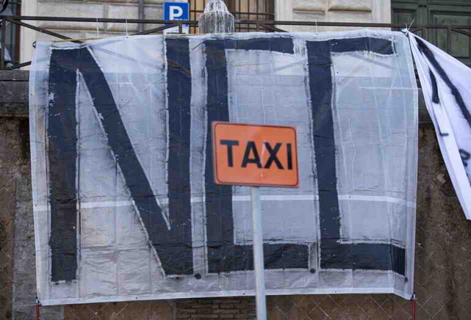 Il Tar del Lazio sospende (di nuovo) le limitazioni agli Ncc introdotte da Salvini