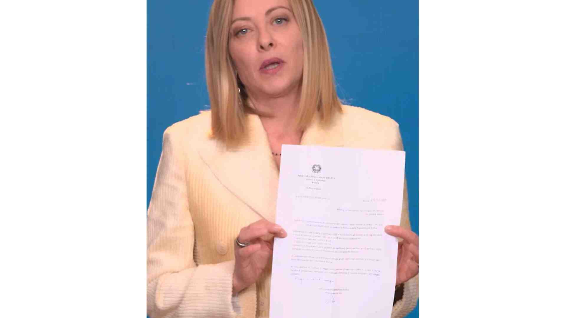 Meloni: "Provocazione dei pm alla riforma". Saltano le informative di Nordio e Piantedosi. Rebus Albania