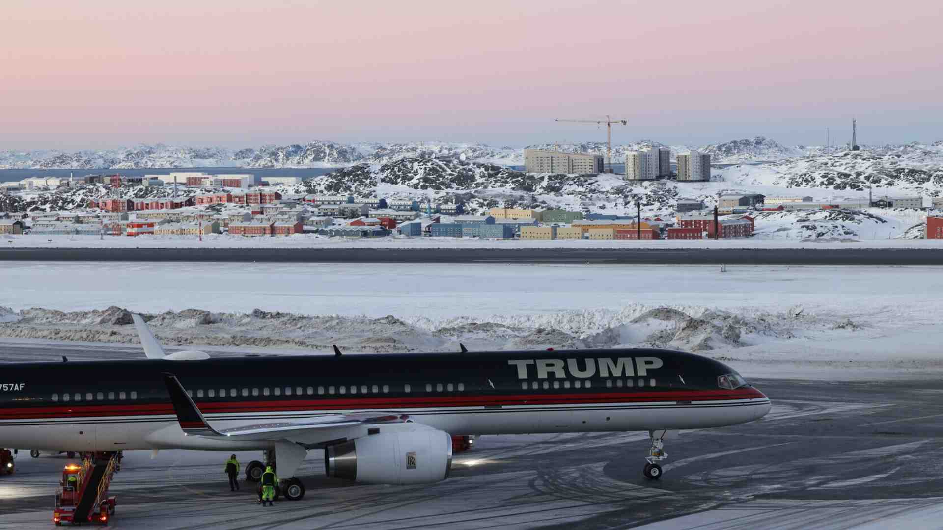 La Danimarca sceglie la strategia quieta per tenersi la Groenlandia