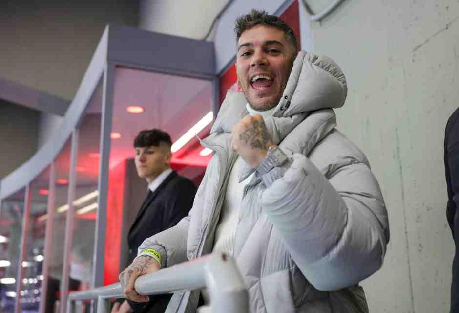 Un altro Daspo. Emis Killa e le colpe dei tifosi