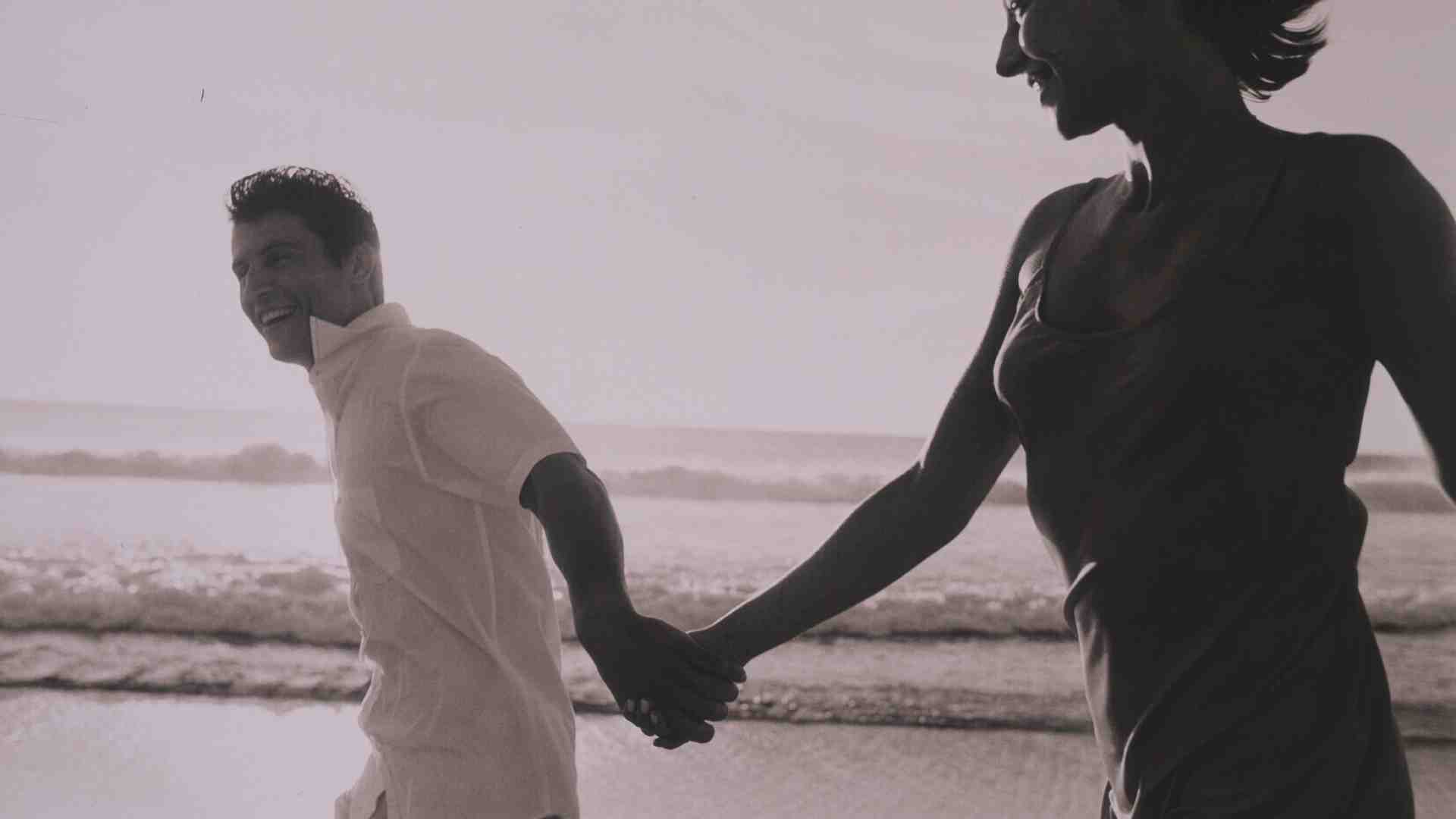 L’amore è conoscenza: usiamola. Lo sguardo vivo di Annalisa Ambrosio