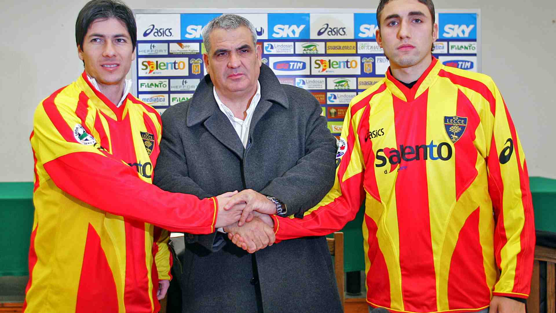 Poche idee e nelle mani dei procuratori. Ciao, ciaocalciomercato