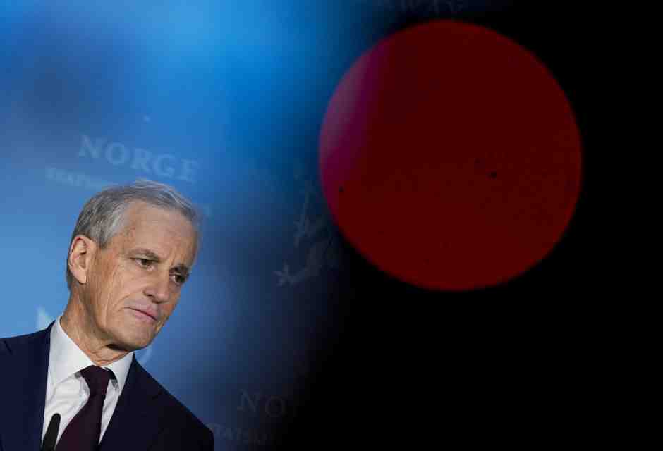 Totem ambientalisti che cadono. Il premier norvegese Støre si dimette