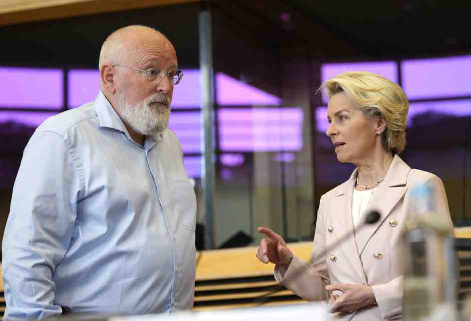 La crisi morde, gli industriali si assolvono: la colpa è di Bruxelles