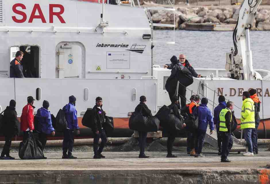 Gli incomprensibili schiaffi dell’opposizione all’impresa albanese