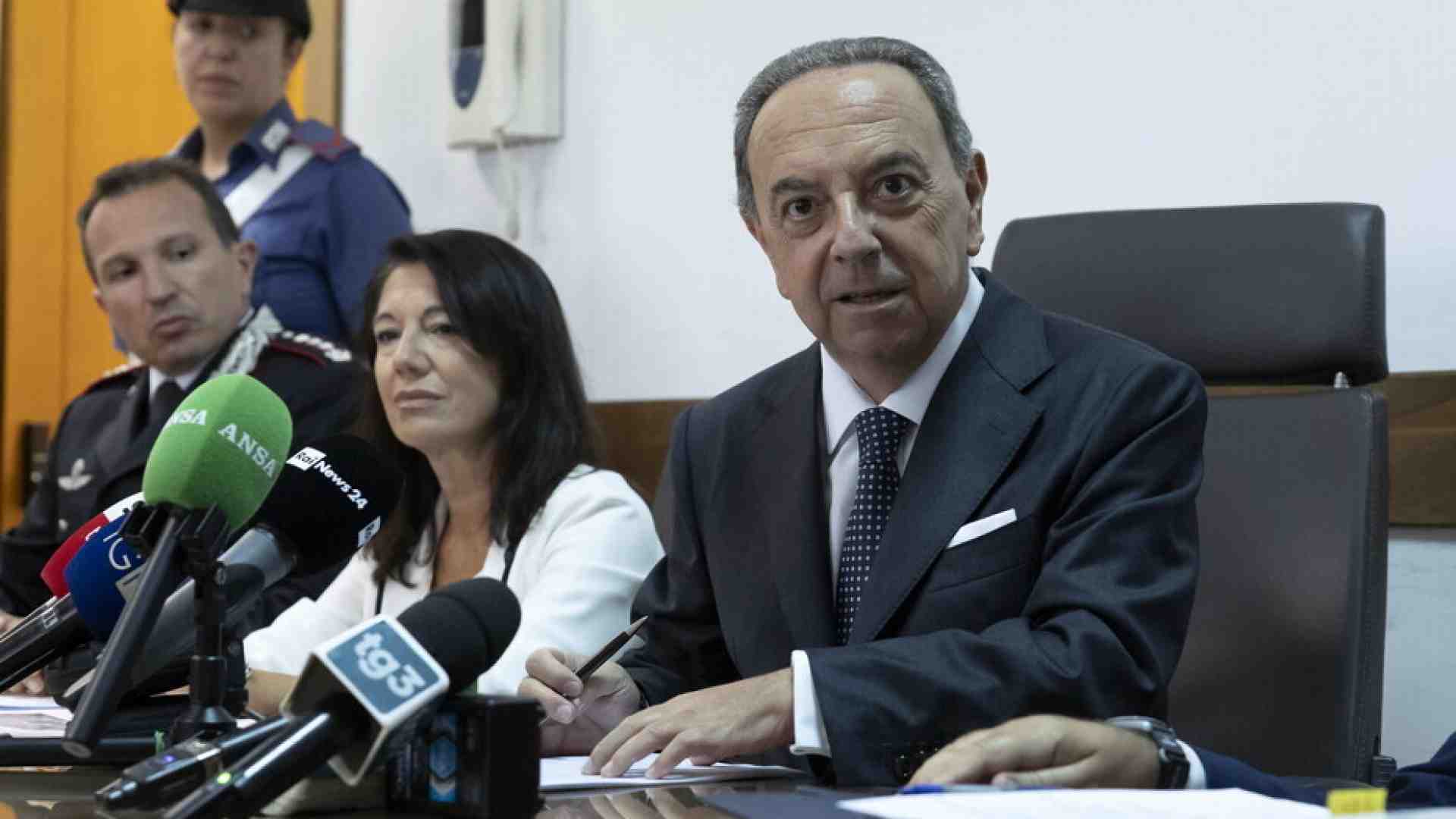 I servizi segreti presentano un esposto contro Lo Voi sul caso Caputi