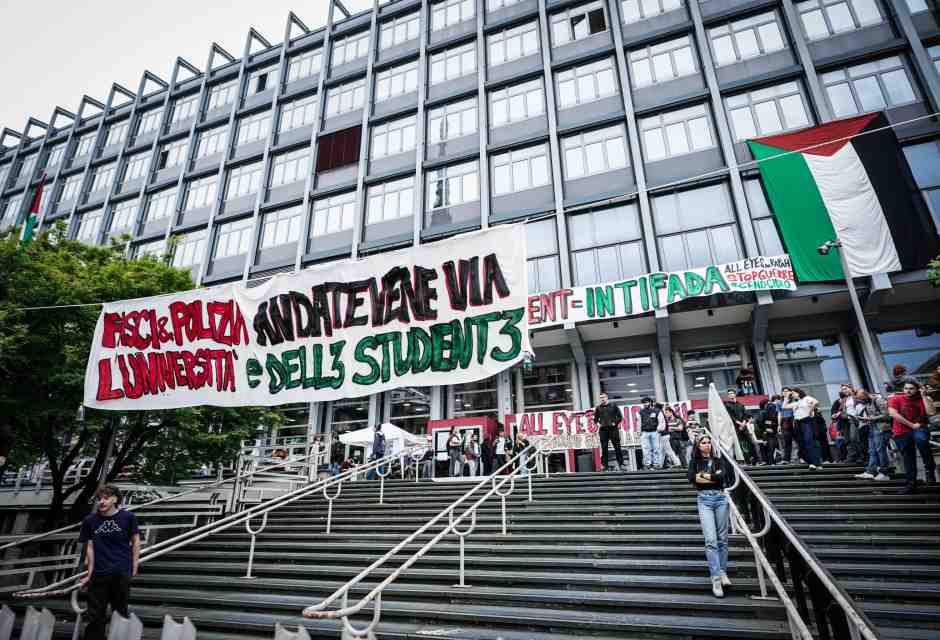 Scorte della Digos, minacce: la dura vita degli studenti che si oppongono ai pro Pal