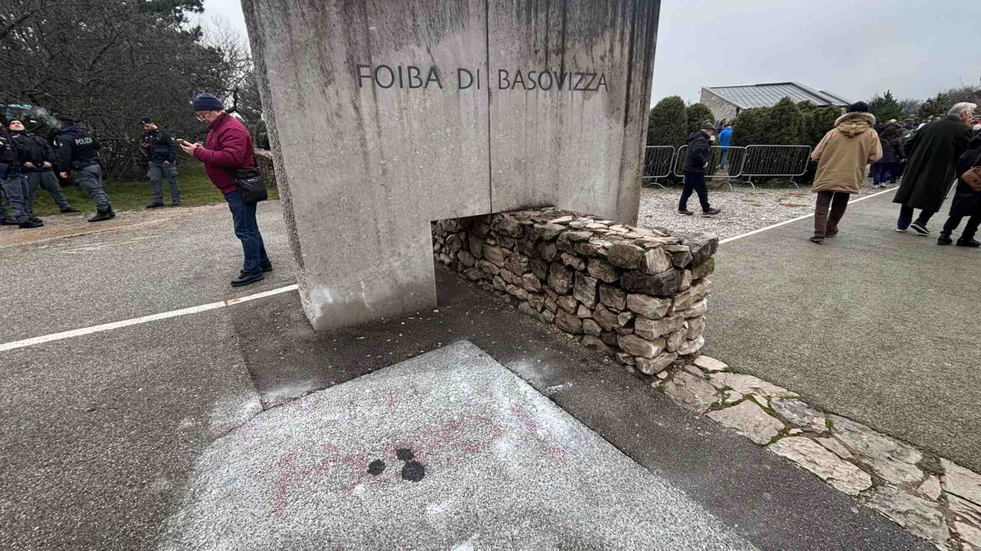 I capi dello stato e l'onore delle Foibe