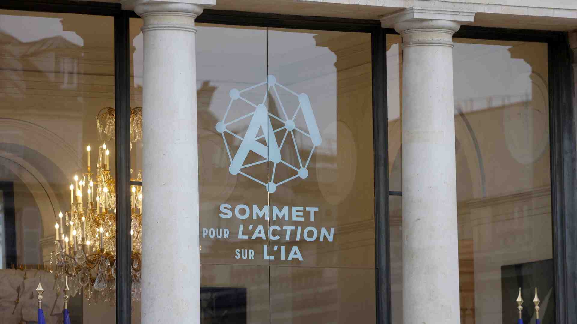 Sul vertice IA di Parigi aleggia lo spettro di DeepSeek, ma per Google l’ecosistema cresce e i costi scendono