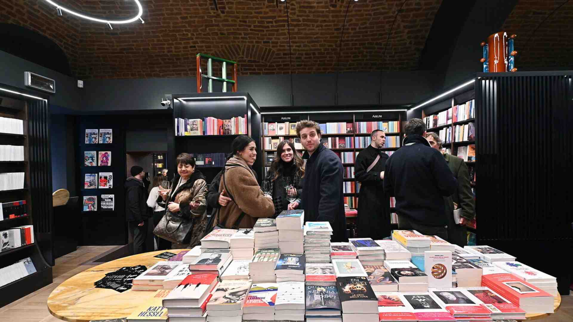 A fianco delle piccole librerie: l’impegno collettivo ha bisogno di una mano pubblica