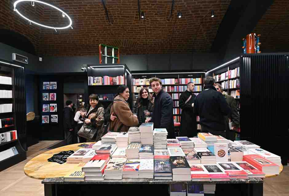 A fianco delle piccole librerie: l’impegno collettivo ha bisogno di una mano pubblica