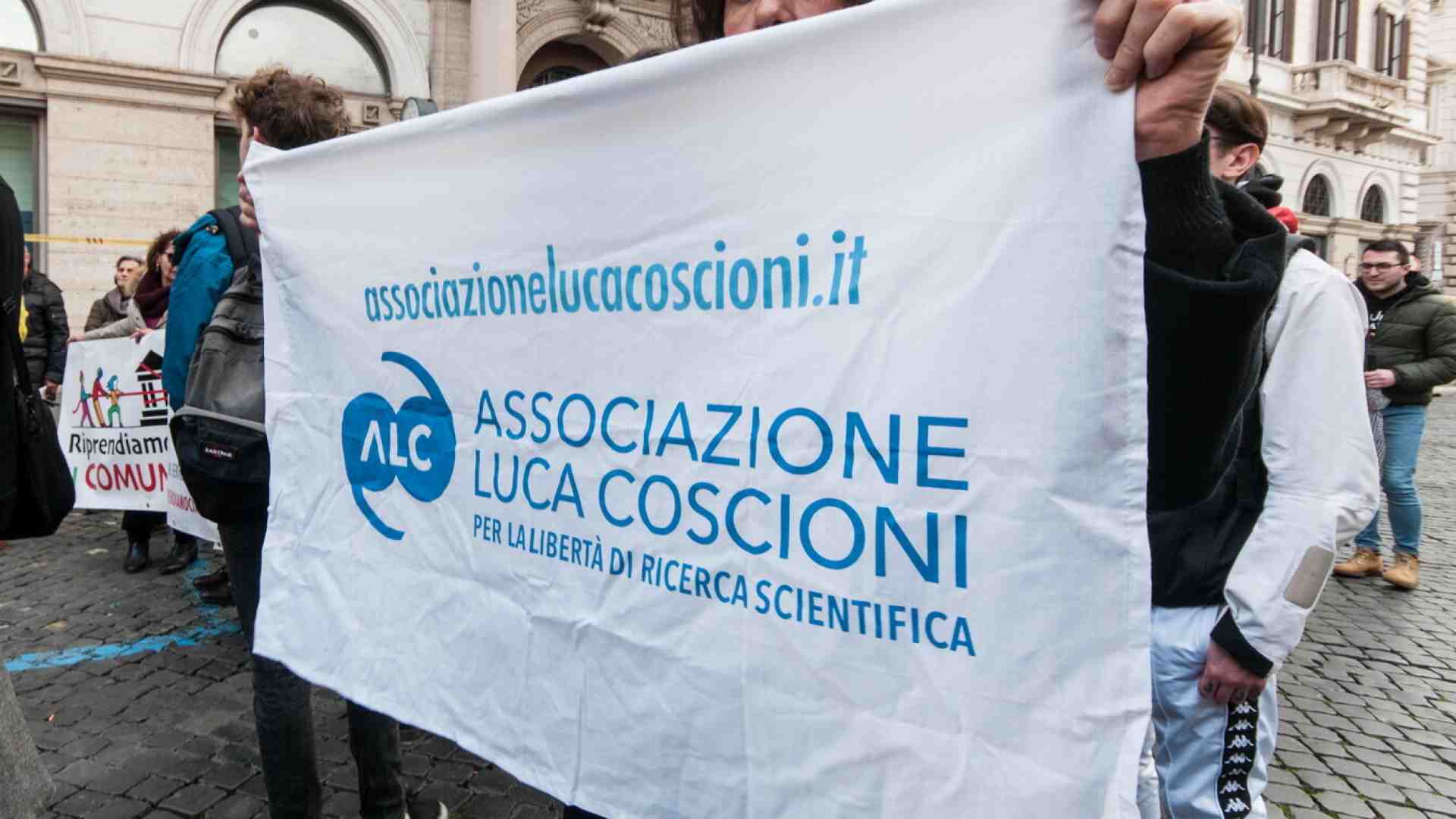 Fine vita in Toscana, il Pd dice “avanti tutta”. Anche a costo di mettersi contro i cattolici