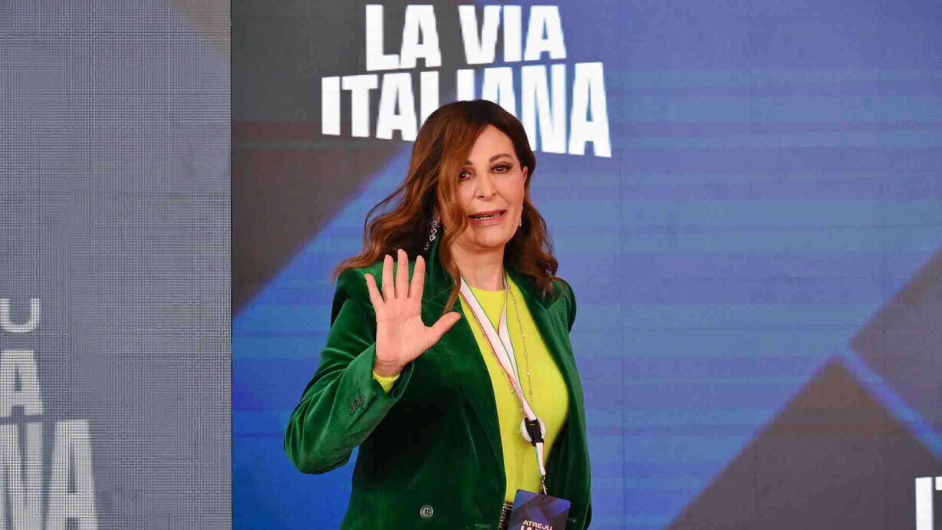 Terranova, la firma del Secolo: “Santanchè individualista, faccia un passo indietro”