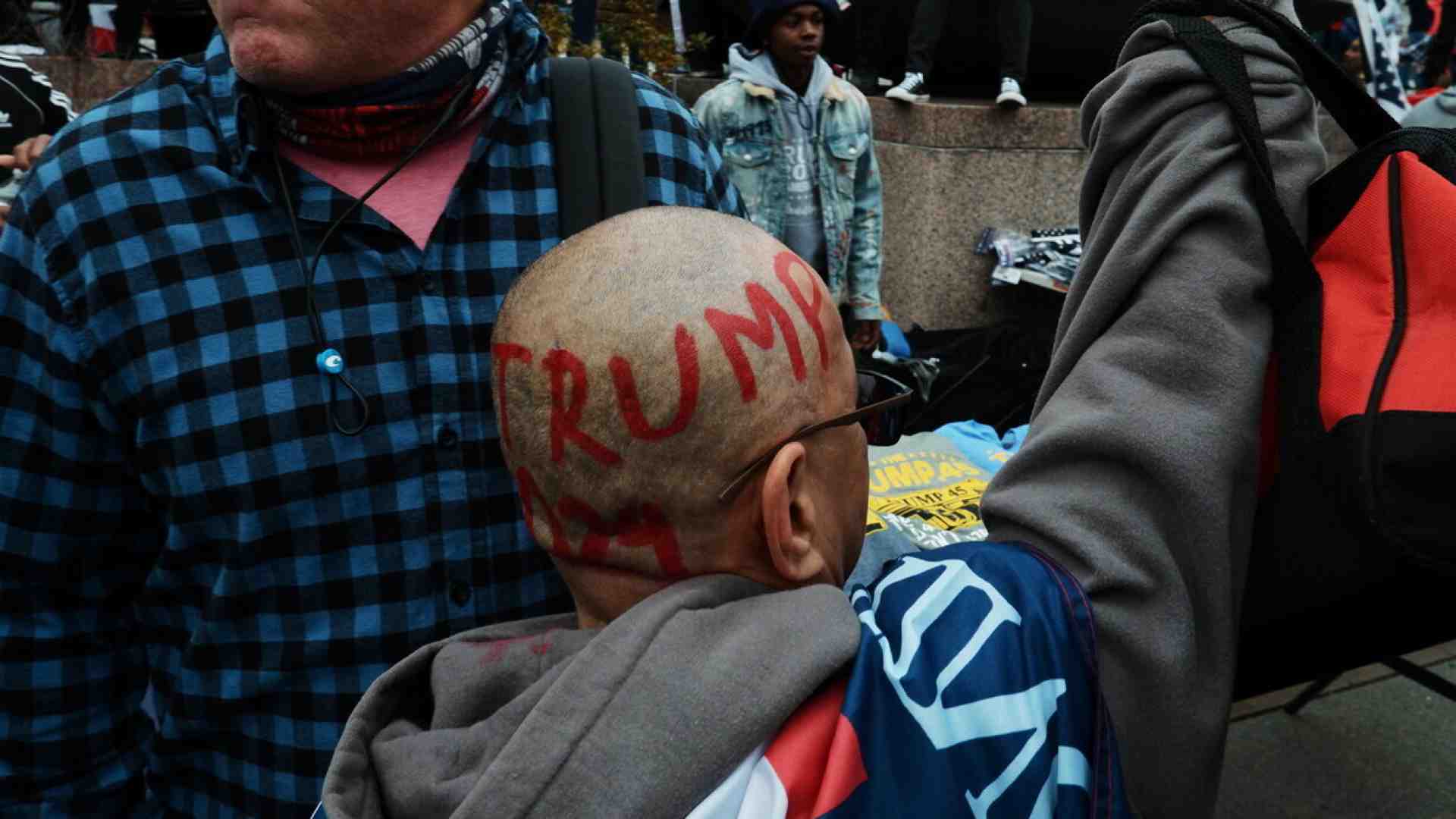 Non è un paradosso che l'esibizionismo morale abbia prodotto il suo opposto