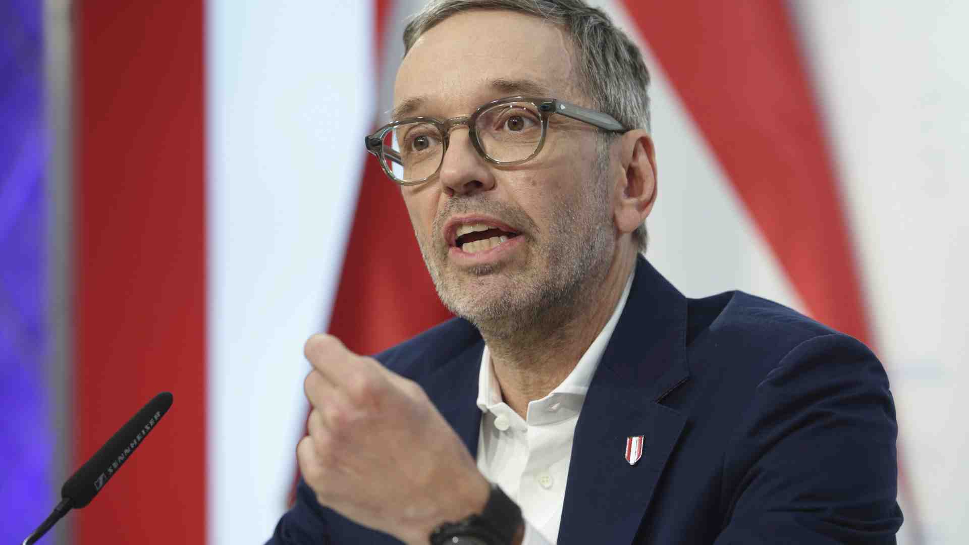 La destrissima non guiderà l’Austria