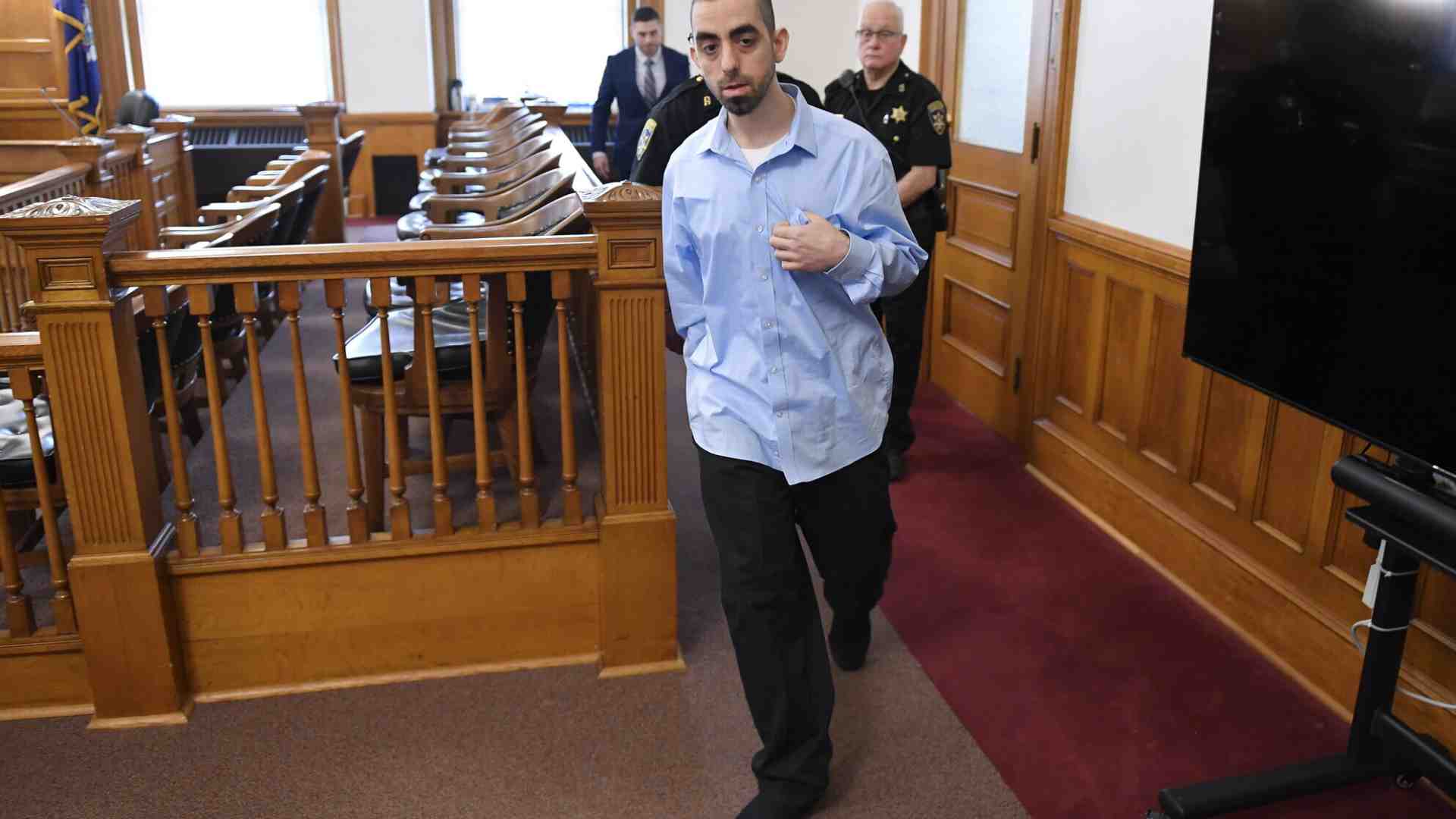 Il processo contro l’attentatore di Rushdie