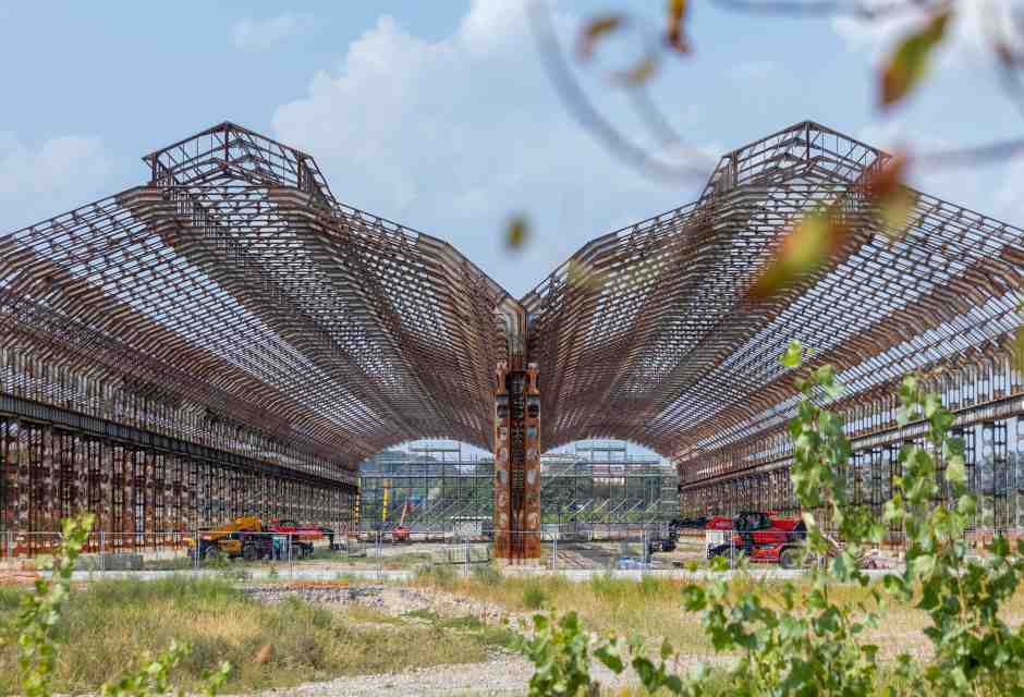 Destra, sinistra e magistratura: tutti uniti contro Milano