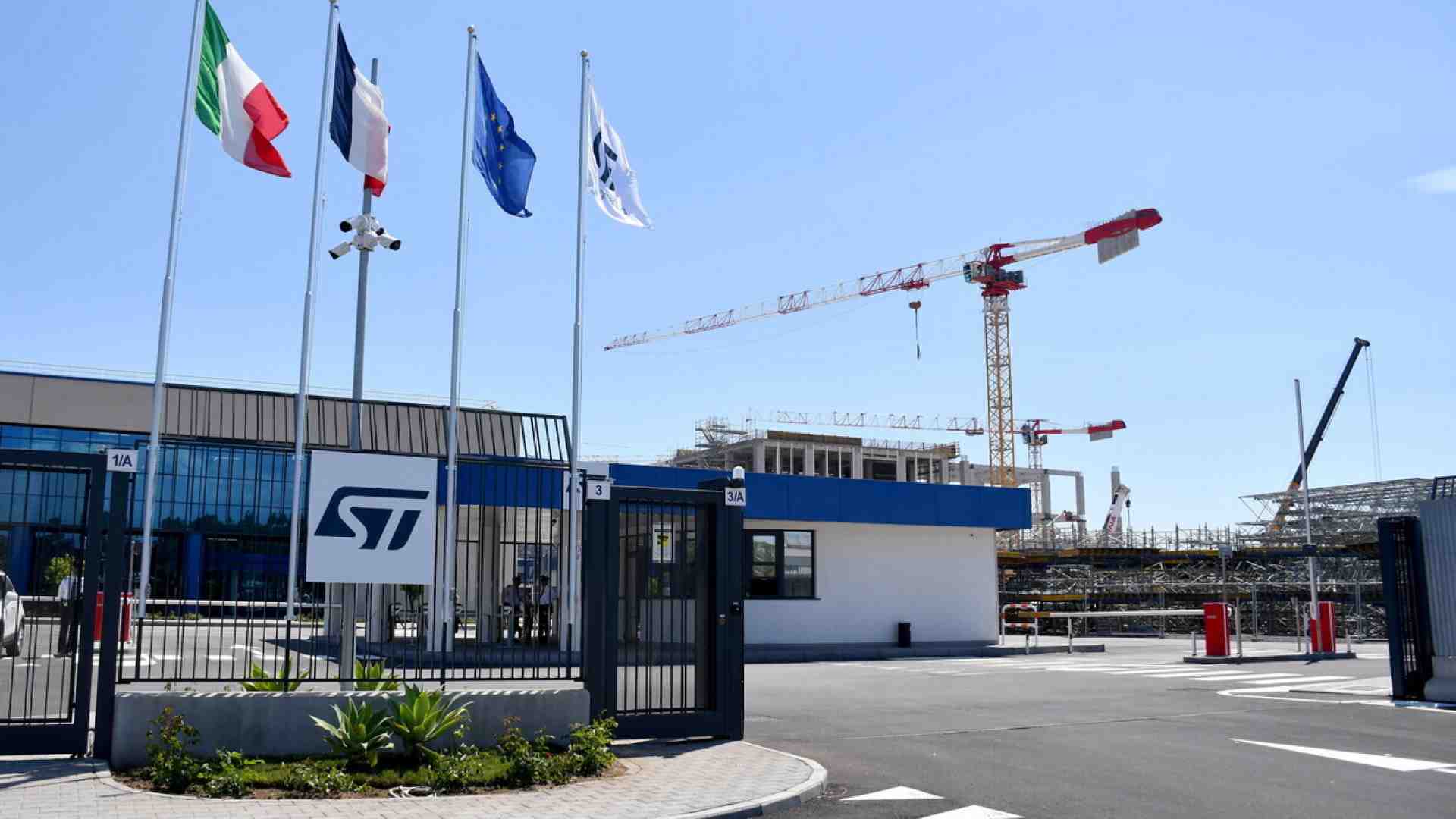 Cassa integrazione per la Stm di Catania, scricchiola il maggiore produttore europeo di semiconduttori