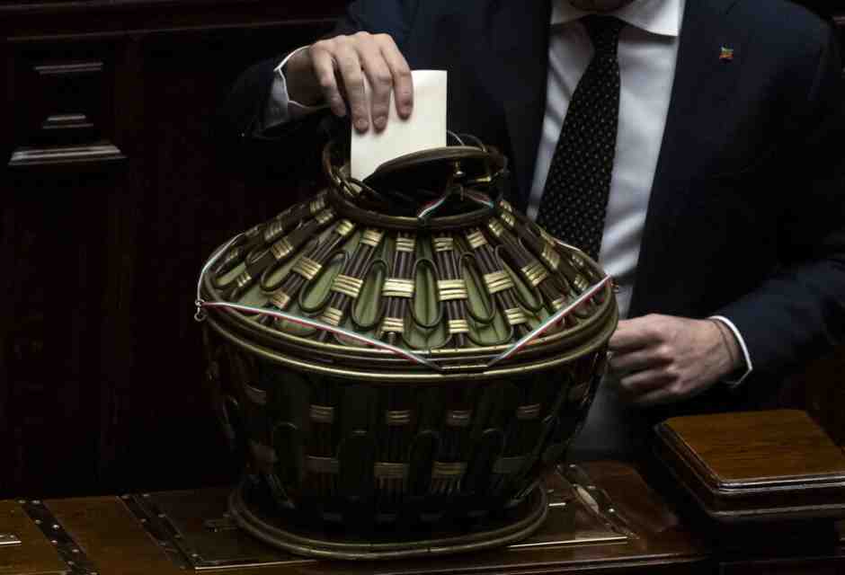 Dietro l’intesa sulla Consulta la fine del travaglio dentro Forza Italia