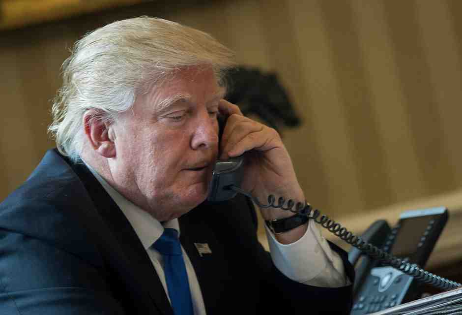 Trump dice di aver parlato con Putin per fermare la guerra in Ucraina. Il silenzio di Mosca