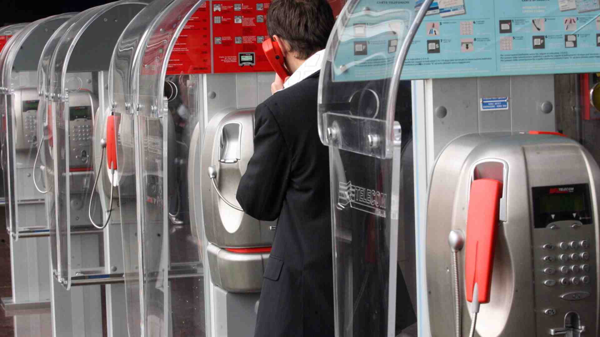 Telefoni, linee fisse e voglia di libertà. Lettera da una pazza idea