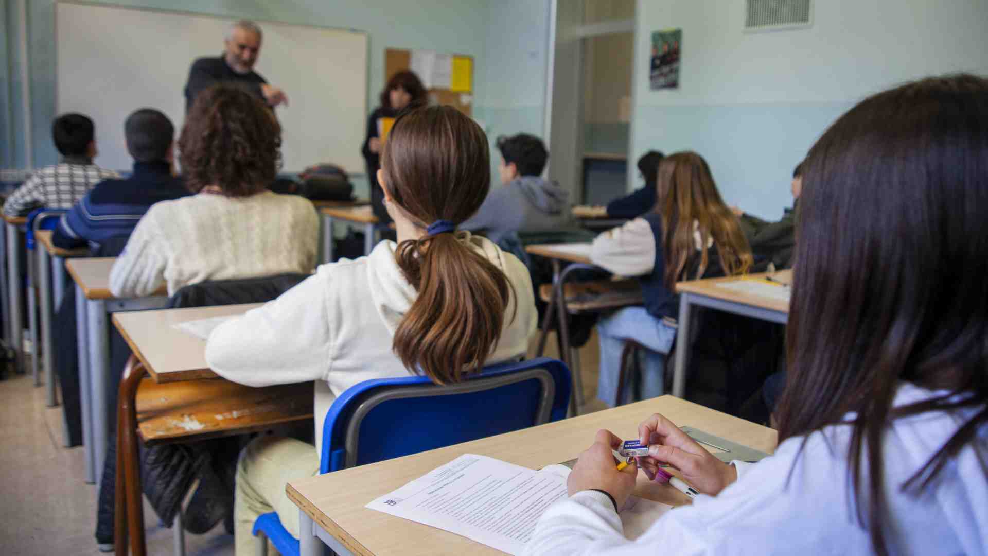 La scuola che non funziona. Dati e idee