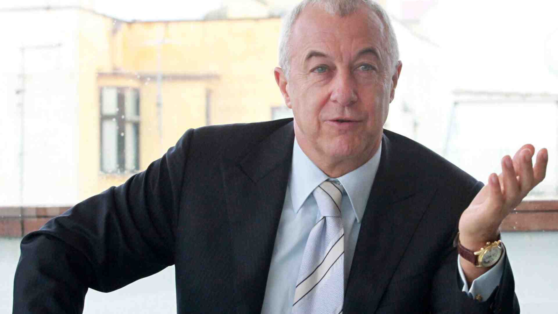 L’uomo che fa pattinare il mondo