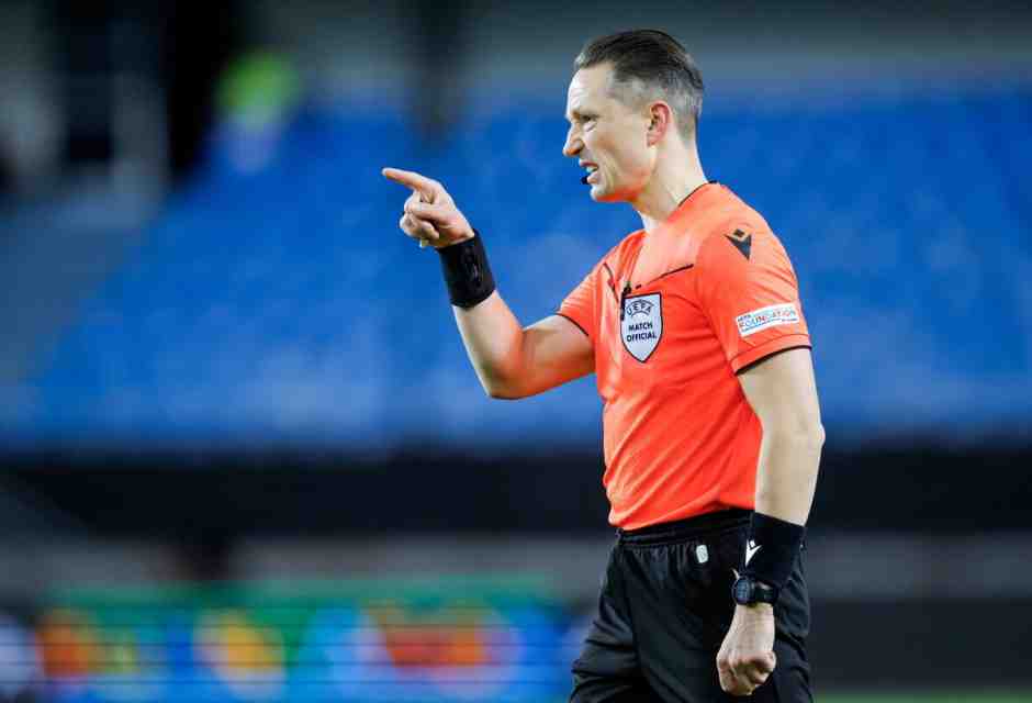 Arbitri, torniamo nella caverna?