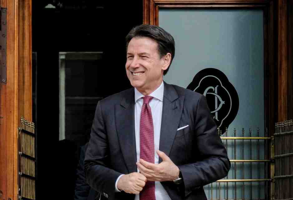 A pranzo con Conte. "Meloni? Tracotante. Possiamo batterla. Sommati si vince. I servizi? Io li pacificavo"