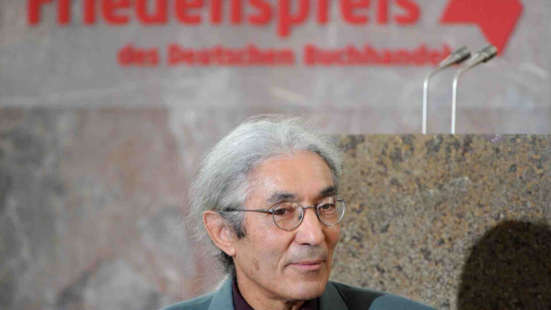 Alziamo la voce per Boualem Sansal